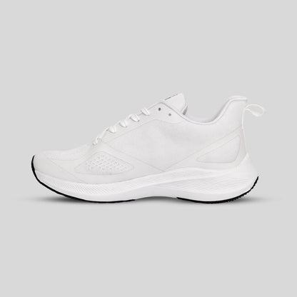 White stylish sports shoes for men 