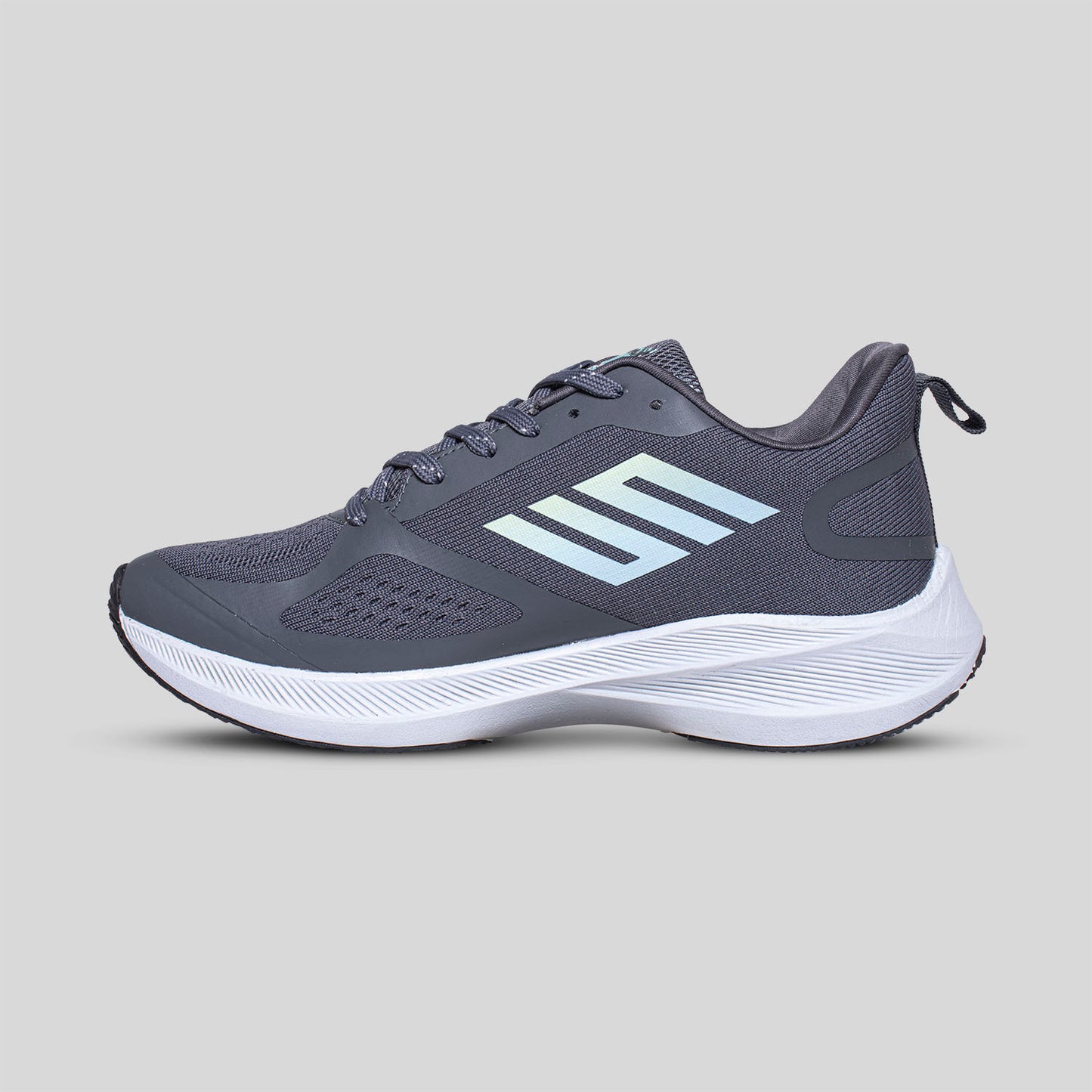 latest sports shoes for men