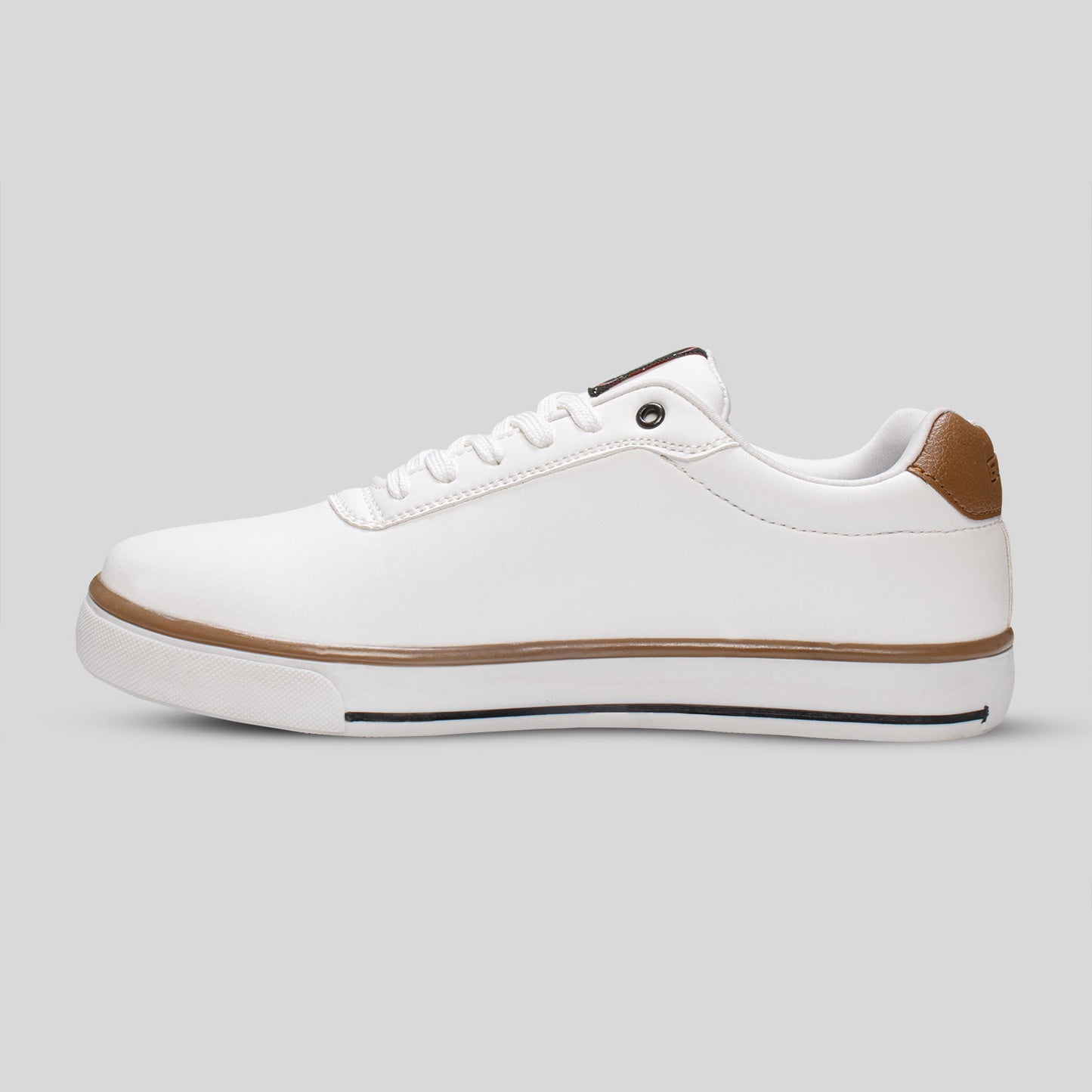 sneakers shoes for men white