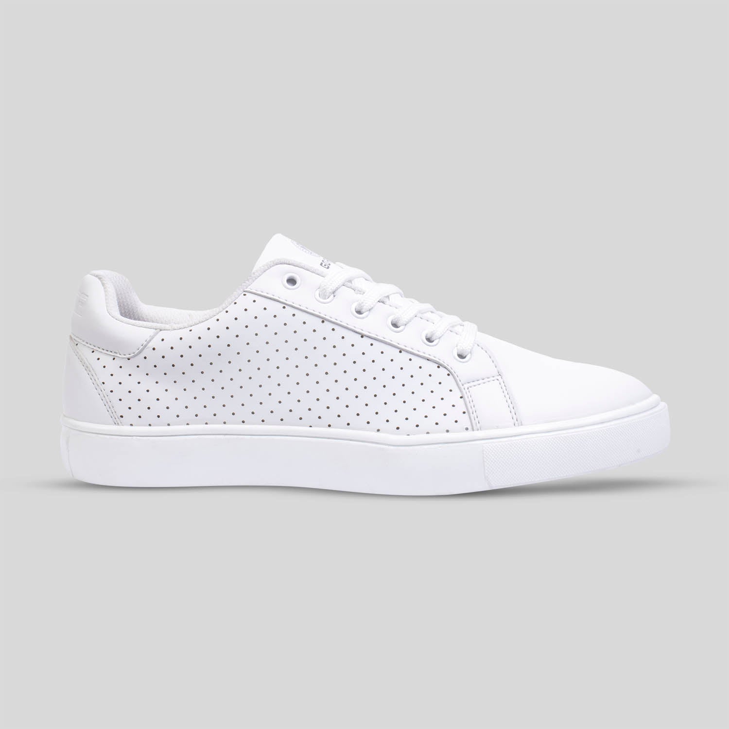 white sneakers shoes for men